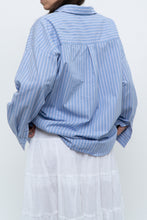 Load image into Gallery viewer, Vintage x Blue Striped Cotton-blend Beachy Buttonup (XS-L)