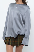 Load image into Gallery viewer, VINCE x Blue Pure Silk Oversized Blouse (XS-L)