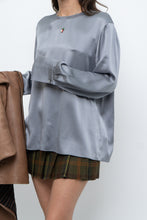 Load image into Gallery viewer, VINCE x Blue Pure Silk Oversized Blouse (XS-L)