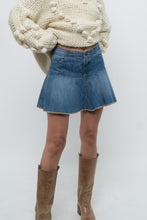 Load image into Gallery viewer, Vintage x TOMMY HILFIGER Denim Pleated Mini Skirt (M)