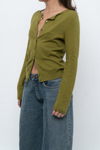 Load image into Gallery viewer, Modern x Chartreuse Soft Knit Fitted Cardigan (XS, S)