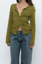 Load image into Gallery viewer, Modern x Chartreuse Soft Knit Fitted Cardigan (XS, S)