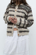 Load image into Gallery viewer, Vintage x Beige Patterned Knit Cardigan (XS-M)