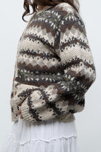 Load image into Gallery viewer, Vintage x Beige Patterned Knit Cardigan (XS-M)