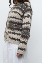 Load image into Gallery viewer, Vintage x Beige Patterned Knit Cardigan (XS-M)