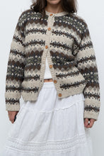 Load image into Gallery viewer, Vintage x Beige Patterned Knit Cardigan (XS-M)