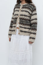 Load image into Gallery viewer, Vintage x Beige Patterned Knit Cardigan (XS-M)
