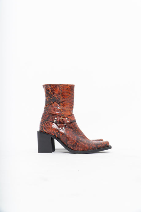 Vintage x Made in Italy x Orange Snakeskin Leather Boots (6.5, 7)