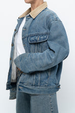 Load image into Gallery viewer, Vintage x DENVER HAYES Faded Midwash Denim Fleece Jacket (S-L)