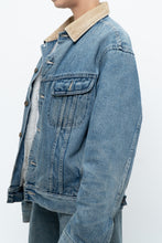 Load image into Gallery viewer, Vintage x DENVER HAYES Faded Midwash Denim Fleece Jacket (S-L)