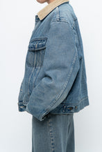 Load image into Gallery viewer, Vintage x DENVER HAYES Faded Midwash Denim Fleece Jacket (S-L)