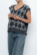 Load image into Gallery viewer, Vintage x Grey Argyle Handknit Wool Vest (XS-L)