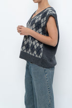 Load image into Gallery viewer, Vintage x Grey Argyle Handknit Wool Vest (XS-L)