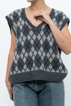 Load image into Gallery viewer, Vintage x Grey Argyle Handknit Wool Vest (XS-L)