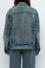 Load image into Gallery viewer, Vintage x GAP Mudwashed Denim Oversized Jacket (S-L)
