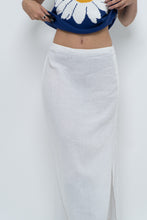 Load image into Gallery viewer, Vintage x Made in Italy x White Linen Maxi Skirt (M, L)