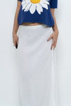 Load image into Gallery viewer, Vintage x Made in Italy x White Linen Maxi Skirt (M, L)