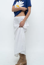 Load image into Gallery viewer, Vintage x Made in Italy x White Linen Maxi Skirt (M, L)