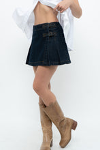 Load image into Gallery viewer, Vintage x Dark-Wash Denim Pleated Buckle Skirt (S, M)