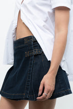 Load image into Gallery viewer, Vintage x Dark-Wash Denim Pleated Buckle Skirt (S, M)