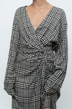 Load image into Gallery viewer, RAG &amp; BONE x Plaid Soft Long Sleeve Dress (S, M)