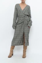 Load image into Gallery viewer, RAG &amp; BONE x Plaid Soft Long Sleeve Dress (S, M)