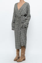 Load image into Gallery viewer, RAG &amp; BONE x Plaid Soft Long Sleeve Dress (S, M)