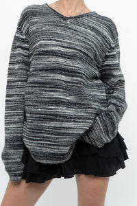 Vintage x Made in Hong Kong x Black, Grey Striped Knit Sweater (XS-L)