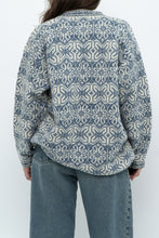 Load image into Gallery viewer, Vintage x Made in Hong Kong x Blue, Cream Patterned Wool Knit Cardigan (XS-M)