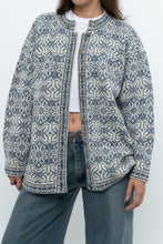 Load image into Gallery viewer, Vintage x Made in Hong Kong x Blue, Cream Patterned Wool Knit Cardigan (XS-M)