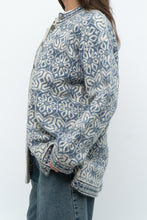Load image into Gallery viewer, Vintage x Made in Hong Kong x Blue, Cream Patterned Wool Knit Cardigan (XS-M)