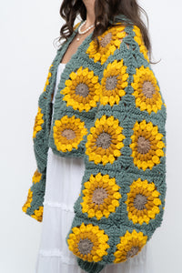 Vintage x Handmade Chunky Knit Sunflower Cardigan (XS-XXL)