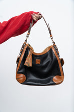 Load image into Gallery viewer, Vintage x DOONEY &amp; BURKE Black, Tan Pebble Leather Purse