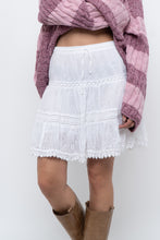 Load image into Gallery viewer, Vintage x White Lace Cotton Mini Skirt (XS, S)