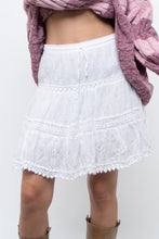 Load image into Gallery viewer, Vintage x White Lace Cotton Mini Skirt (XS, S)