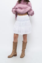 Load image into Gallery viewer, Vintage x White Lace Cotton Mini Skirt (XS, S)