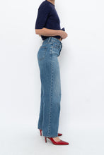Load image into Gallery viewer, UNIQLO x Midwash Highrise Denim (XS, S)
