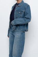 Load image into Gallery viewer, Vintage x Midwash Cropped Denim Jacket (XS-M)