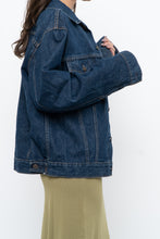 Load image into Gallery viewer, Vintage x Made in Canada x LEVI&#39;S Darkwash Denim Jacket (XS-M)