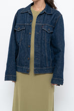 Load image into Gallery viewer, Vintage x Made in Canada x LEVI&#39;S Darkwash Denim Jacket (XS-M)