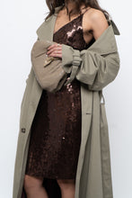 Load image into Gallery viewer, Vintage x Beige Sequin Chainlink Purse