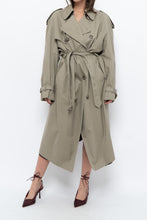 Load image into Gallery viewer, Vintage x Made in Canada x Beige Cotton Belted Trench (XS-L)