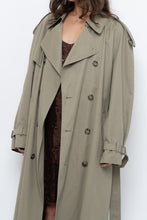 Load image into Gallery viewer, Vintage x Made in Canada x Beige Cotton Belted Trench (XS-L)