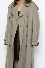 Load image into Gallery viewer, Vintage x Made in Canada x Beige Cotton Belted Trench (XS-L)