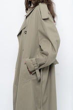 Load image into Gallery viewer, Vintage x Made in Canada x Beige Cotton Belted Trench (XS-L)
