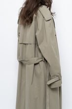 Load image into Gallery viewer, Vintage x Made in Canada x Beige Cotton Belted Trench (XS-L)
