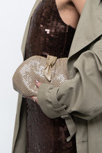 Load image into Gallery viewer, Vintage x Beige Sequin Chainlink Purse