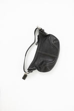 Load image into Gallery viewer, Vintage x COACH Black Butter Leather Small Purse