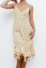 Load image into Gallery viewer, Vintage x Made in Thailand x Light Yellow Floral Midi Dress (S, M)
