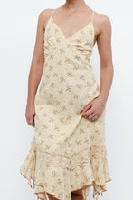 Load image into Gallery viewer, Vintage x Made in Thailand x Light Yellow Floral Midi Dress (S, M)